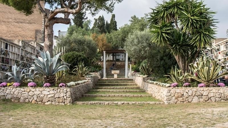 Cementerio parroquial de Sant Pere de Ribes